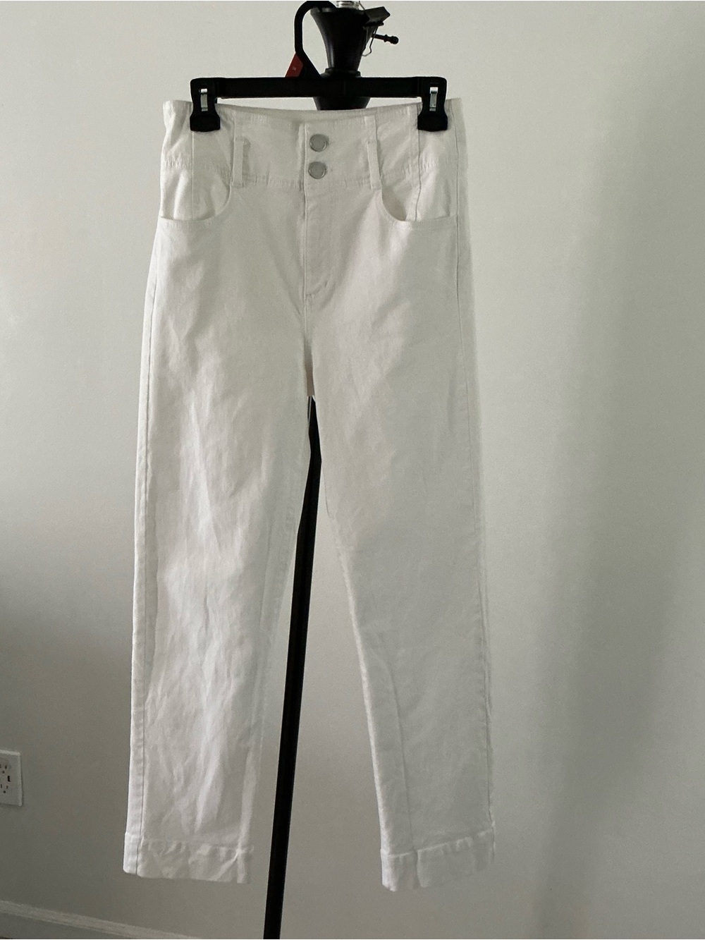 Ann Taylor Women’s Size 4 The Easy Straight High Rise Crop Pants White